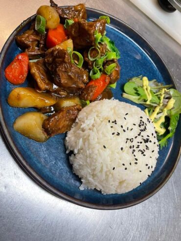 slow-cooked beef brisket with Rice